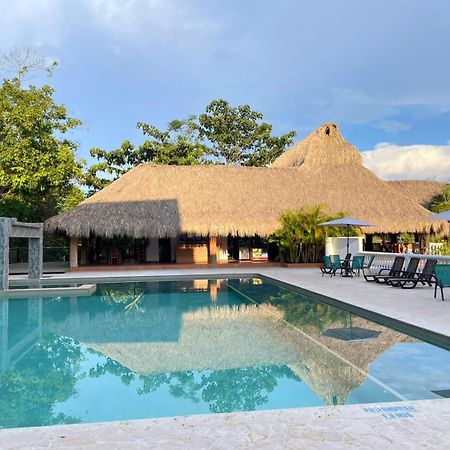 Hotel Monte Bello Doradal Exterior photo