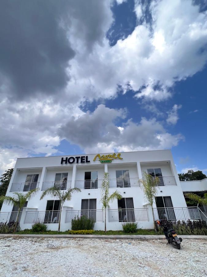 Hotel Monte Bello Doradal Exterior photo