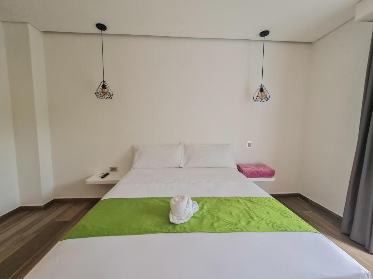Hotel Monte Bello Doradal Exterior photo